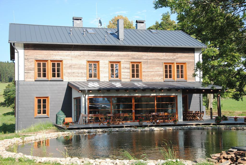 Penzion Stara Vapenka Svinna Exterior photo