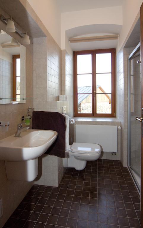 Penzion Stara Vapenka Svinna Room photo